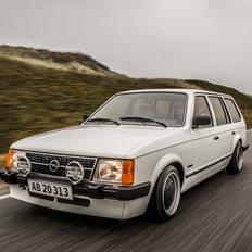 Opel kadett 1,6dl caravan luxus