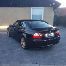 BMW 318i 