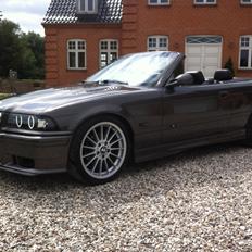 BMW e36 328i cabriolet