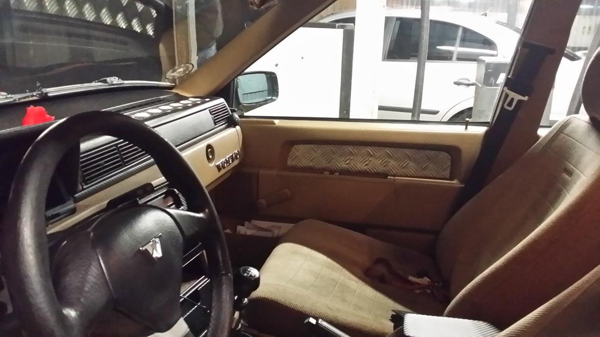 Volvo 740 GL billede 12
