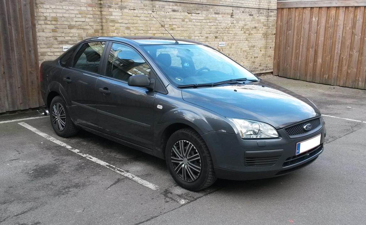 Ford focus 2 sedan