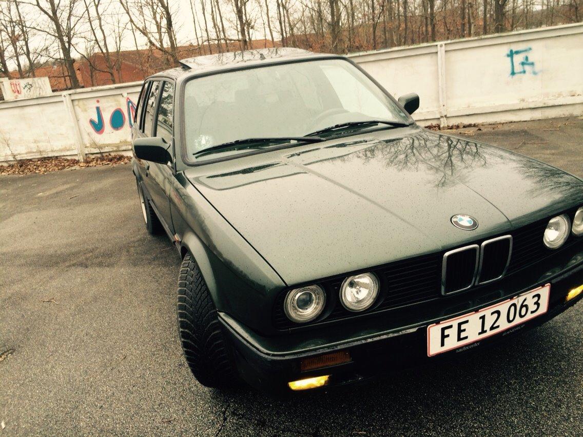 BMW E30 billede 3
