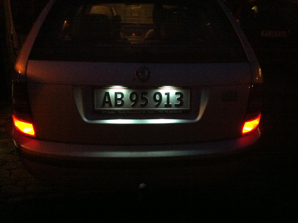 Skoda Fabia Combi - LED nr.pladelys billede 13