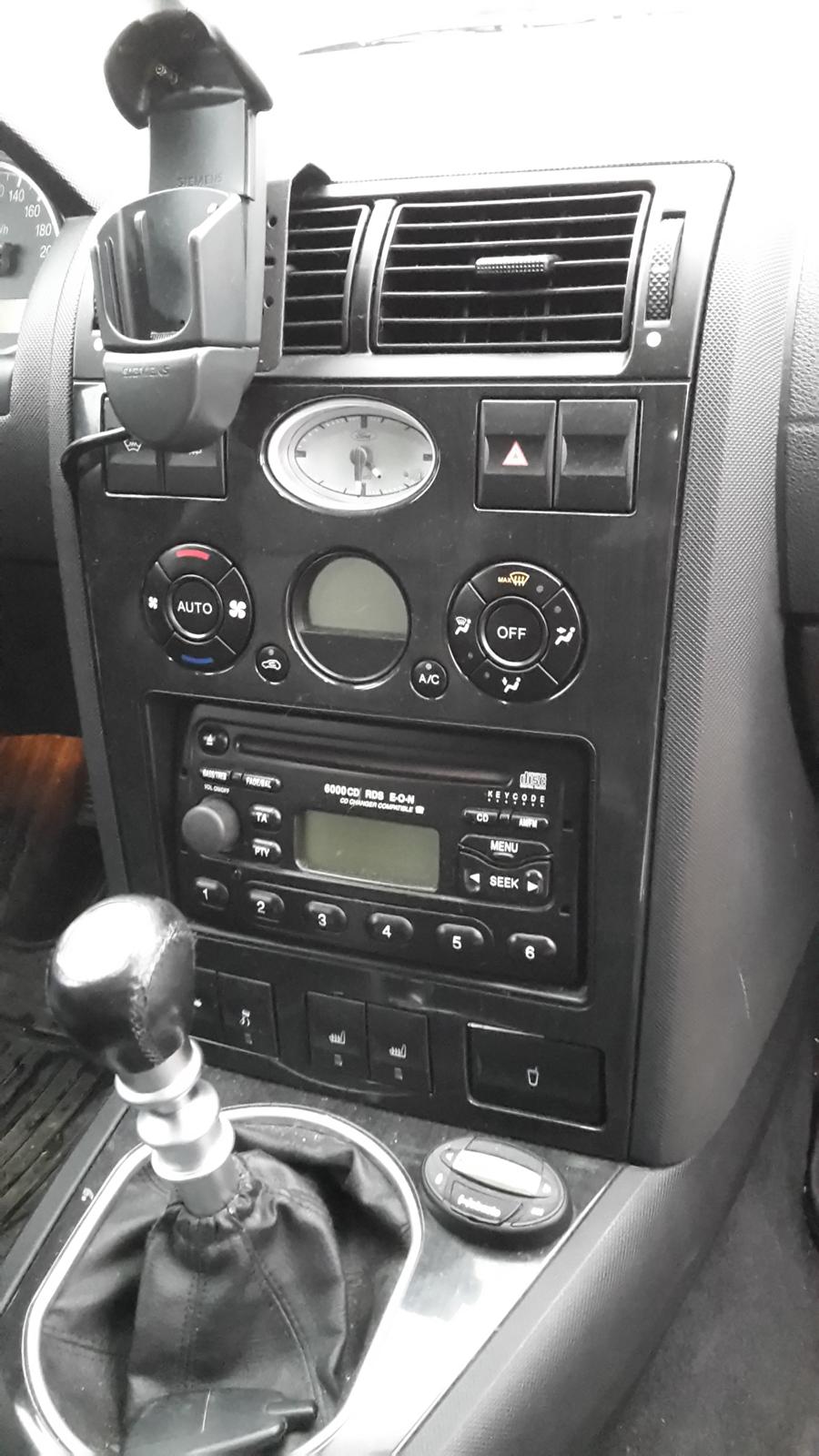 Ford Mondeo 2,6 V6 Ghia st.car billede 9