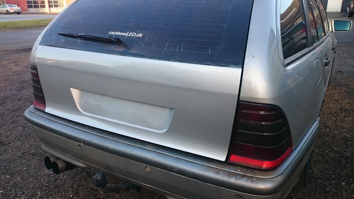 Mercedes Benz C220 CDI w202 Van Solgt billede 15