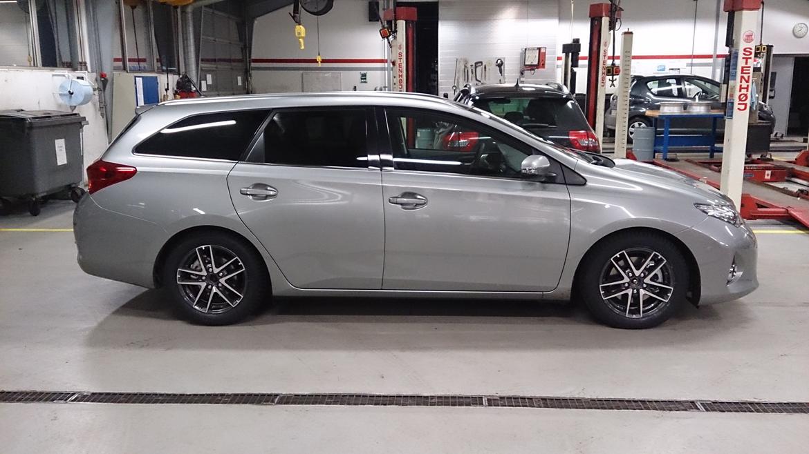 Toyota Auris Touring Sports T2 Premium Comfort Skyview 1G billede 6