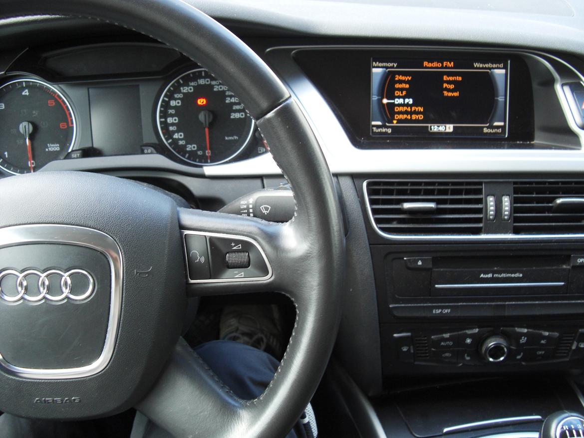 Audi A4 2,0 TDI - Sedan (B8/8K2) billede 5