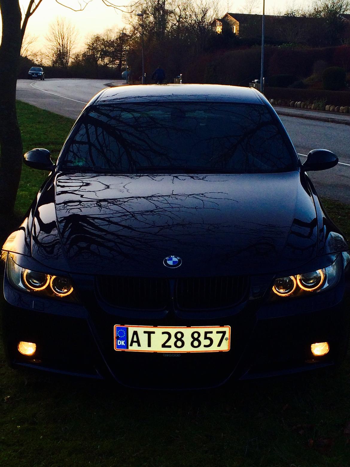 BMW 320si billede 1