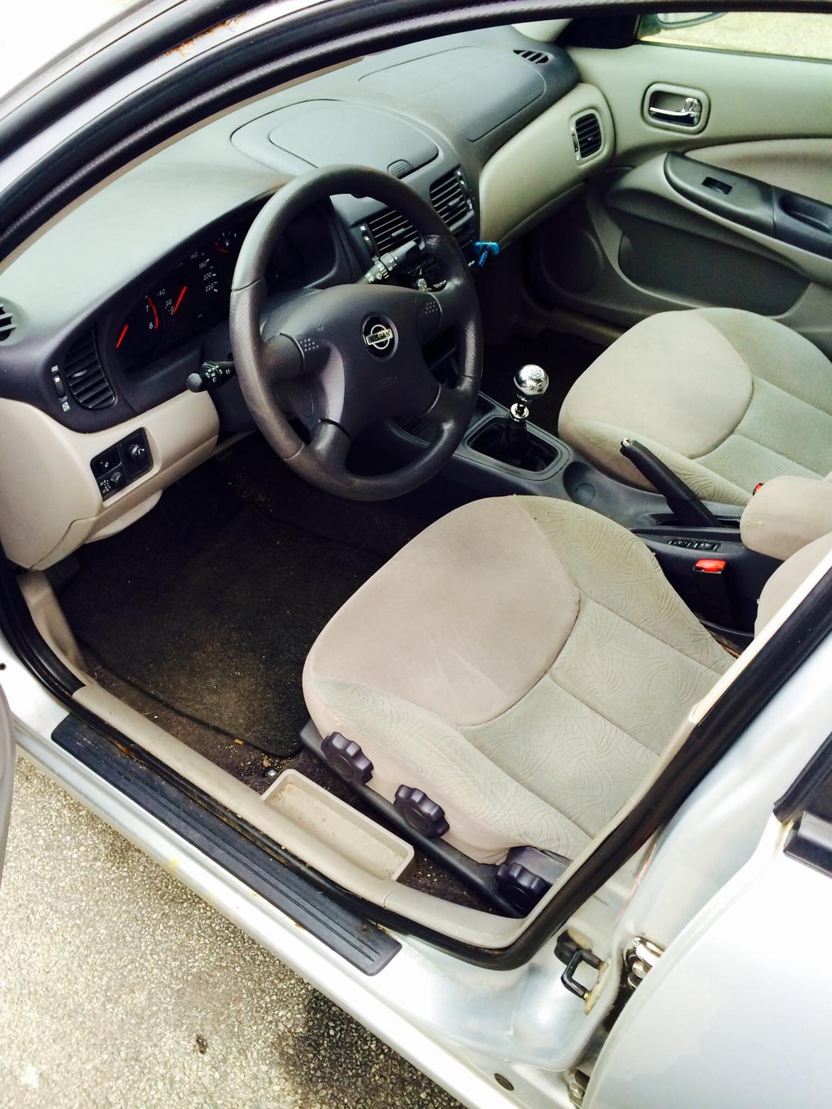 Nissan Almera Comfort  med TwinCam ( Tidl Bil ) billede 12
