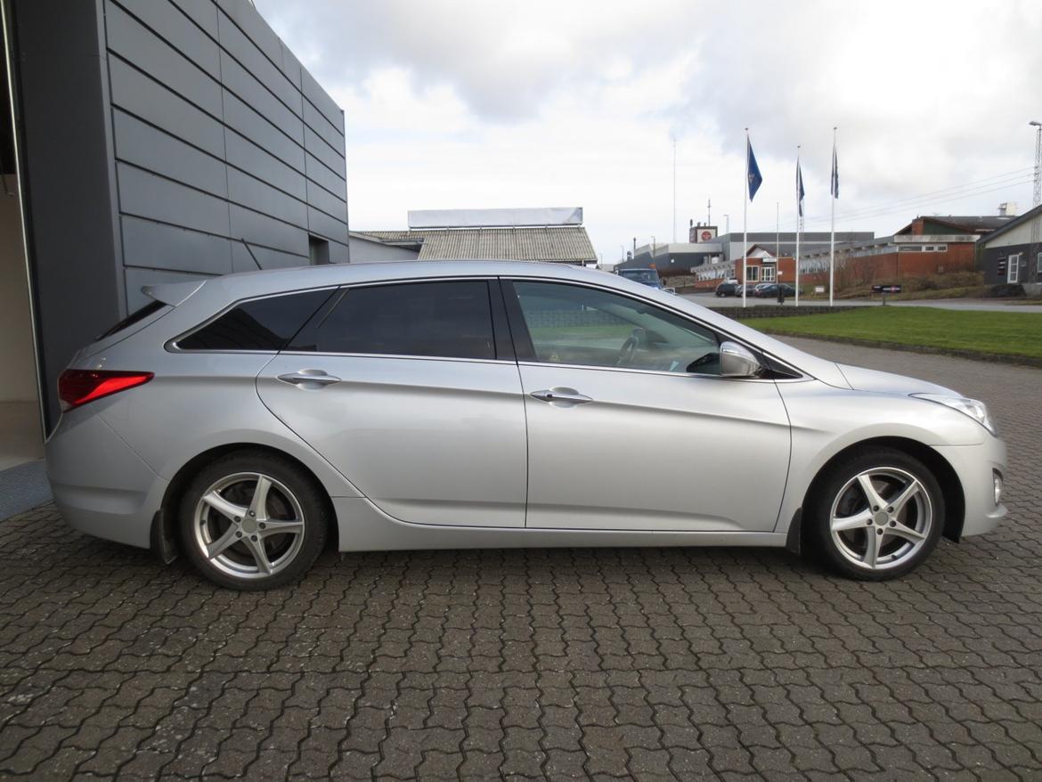 Hyundai i40 2,0 GDI Premium Panorama billede 8