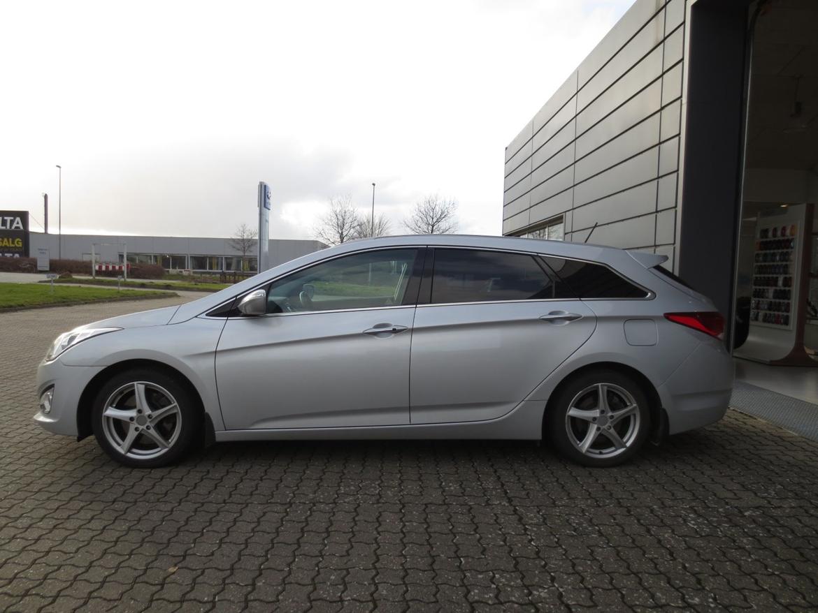 Hyundai i40 2,0 GDI Premium Panorama billede 10