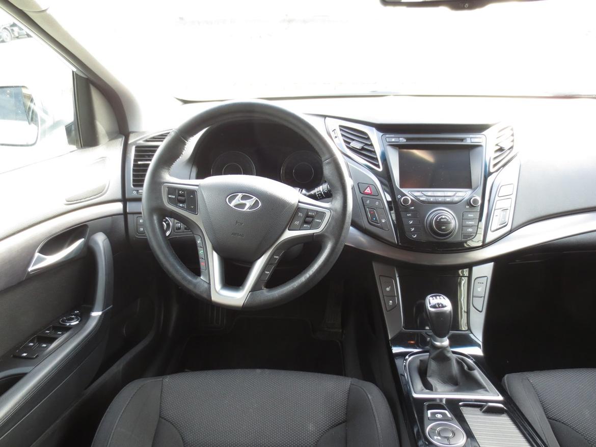 Hyundai i40 2,0 GDI Premium Panorama billede 16