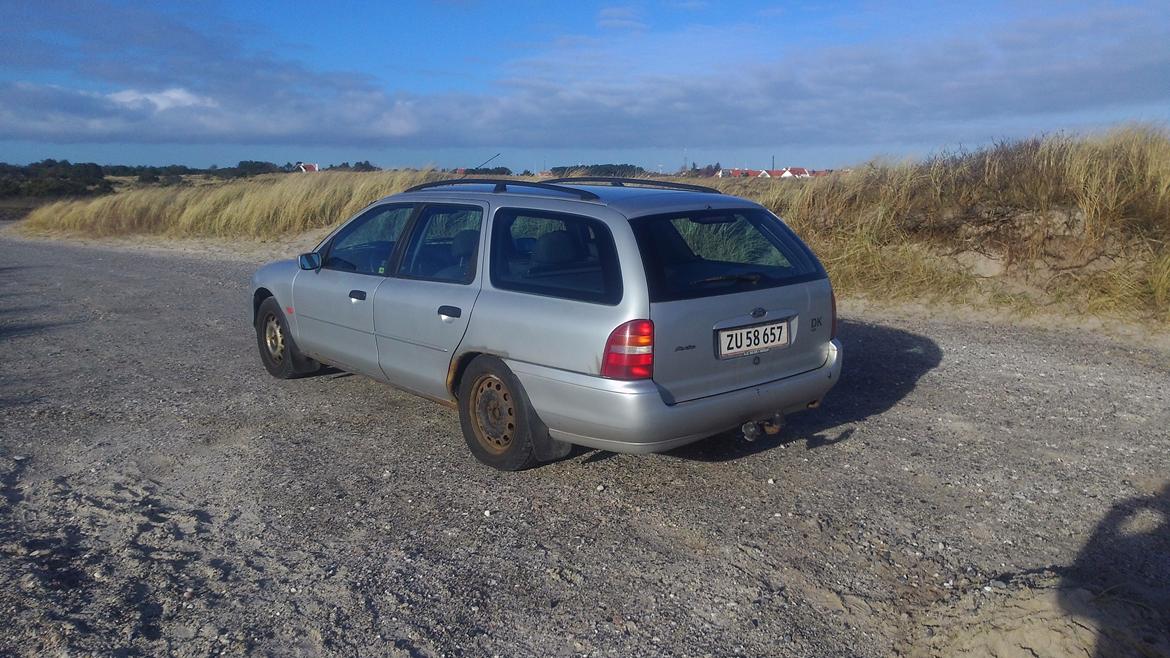 Ford Mondeo 2,0 16v GLX billede 3