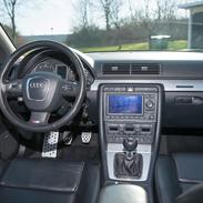 Audi A4 3,0 V6 TDI Quattro S-line 300HK