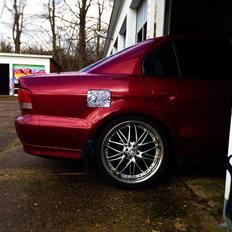 Mitsubishi Galant 2,4 GLS GDI