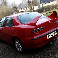 Alfa Romeo 156