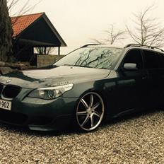 BMW E61 525d Shadowline