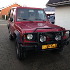 Mitsubishi pajero 2,5 turbo diesel