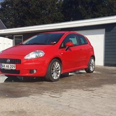 Fiat grande punto 1,9 jtd 