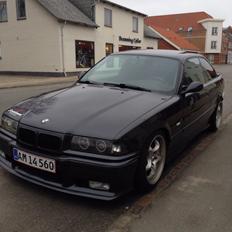 BMW E36 coupé