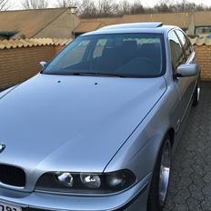 BMW 523i / SOLGT