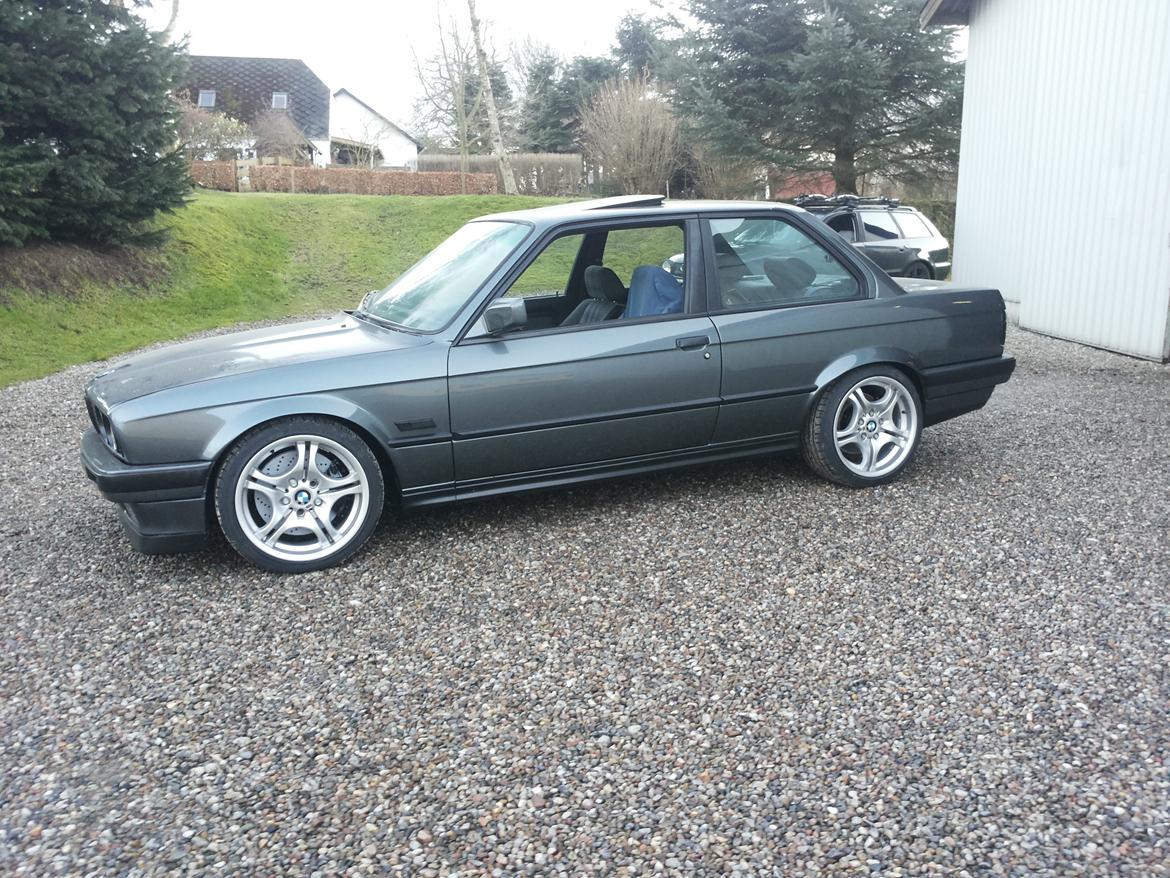 BMW 325i E30 V8 billede 16