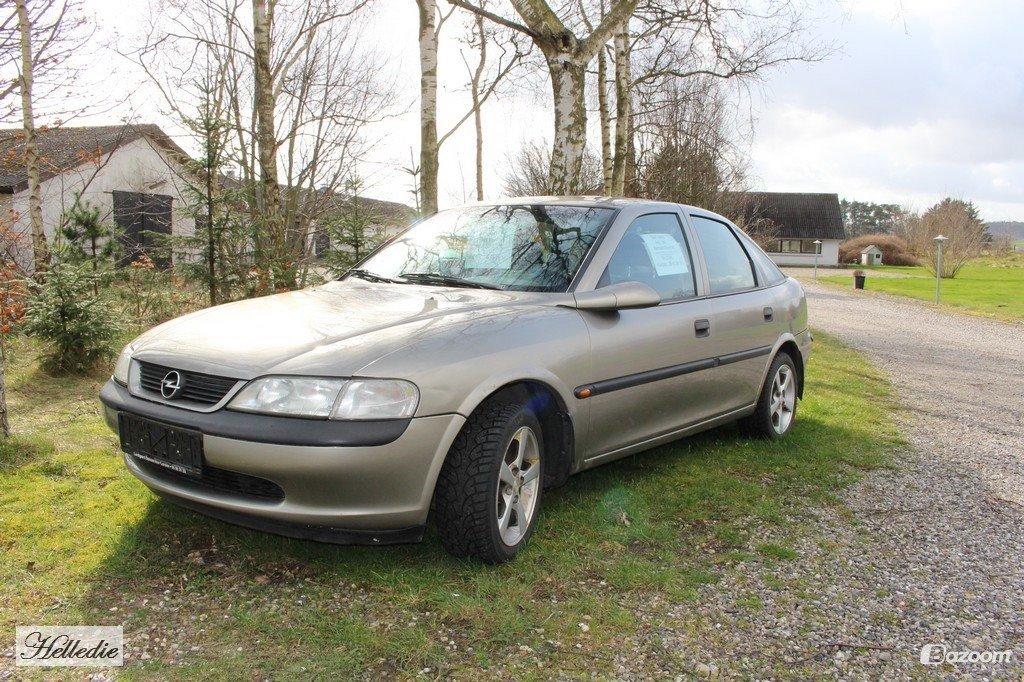 Opel Vectra B billede 1