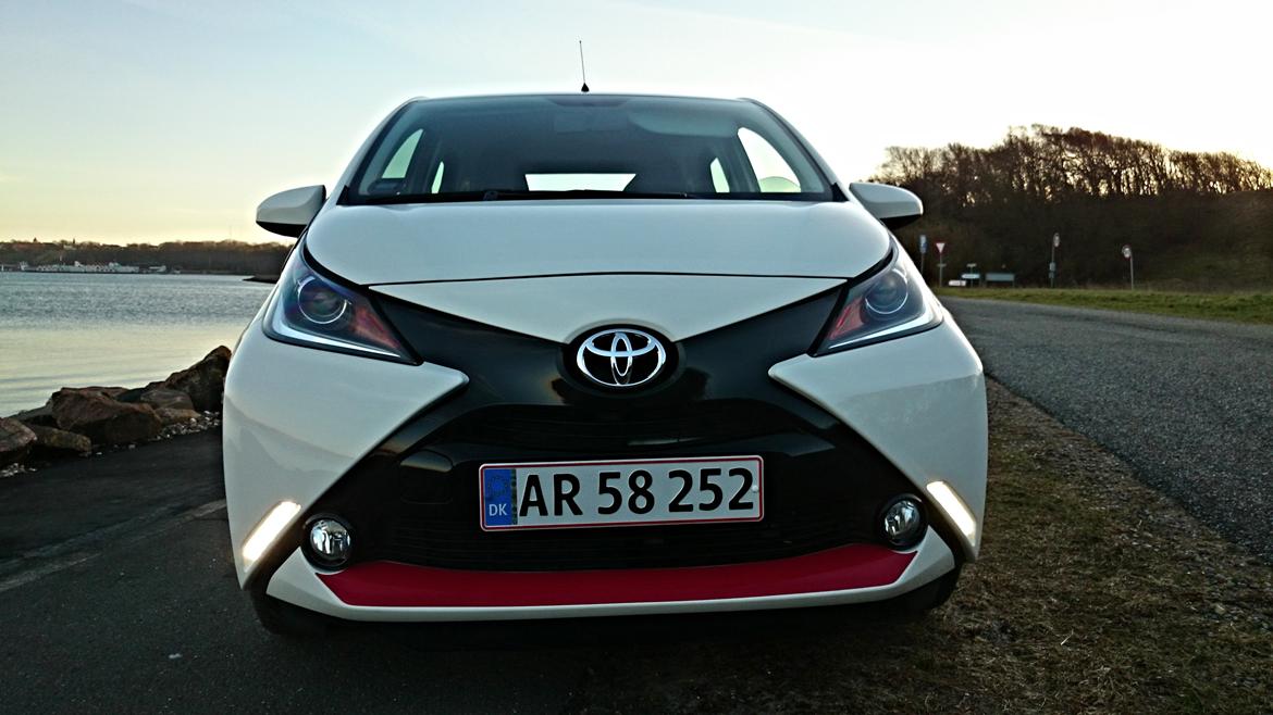 Toyota Aygo x-press VVT-i *Solgt* billede 7