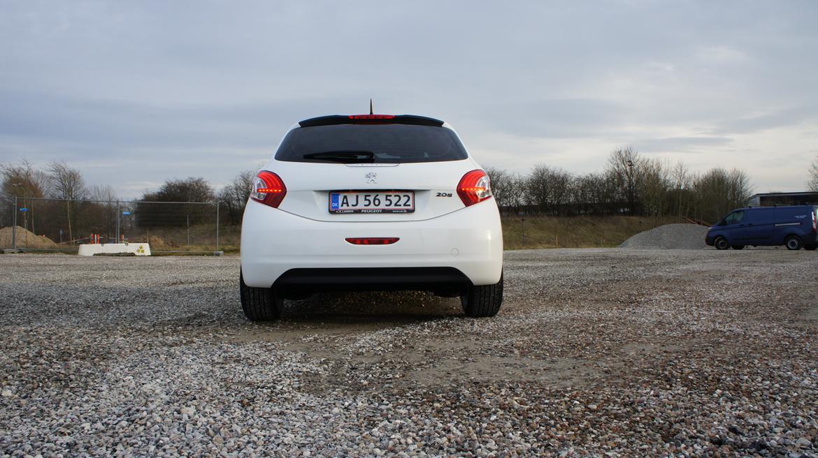 Peugeot 208 Champion Air billede 9