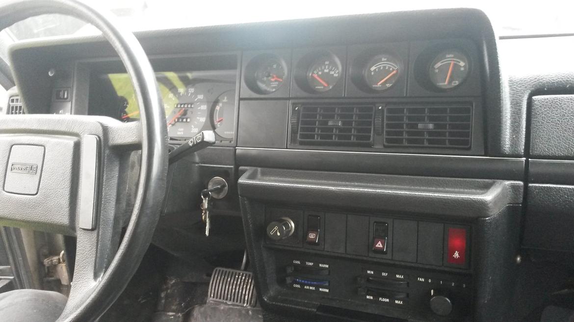 Volvo 244 GLE billede 6