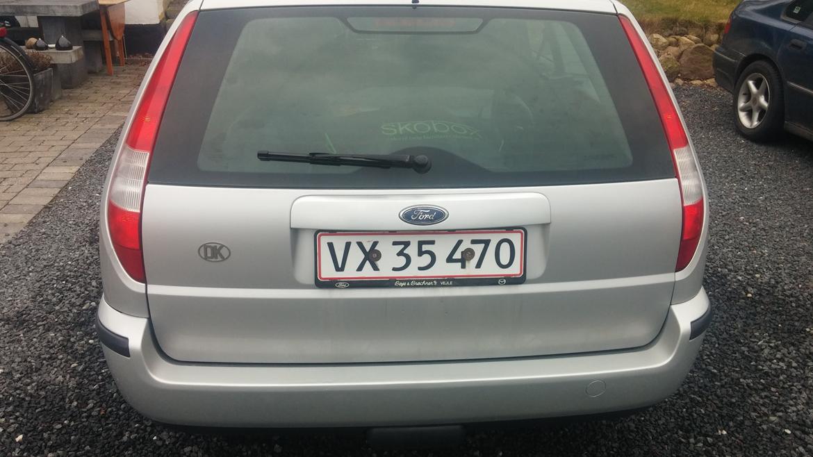 Ford Mondeo 2.5 V6 GIHA - Lys lavet om i baglygterne, så der både er lys i den nederste og øverste del af lygten. billede 14