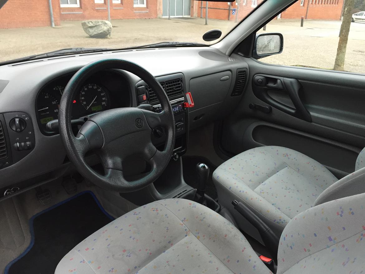 VW Polo 1,6 *Solgt* billede 8