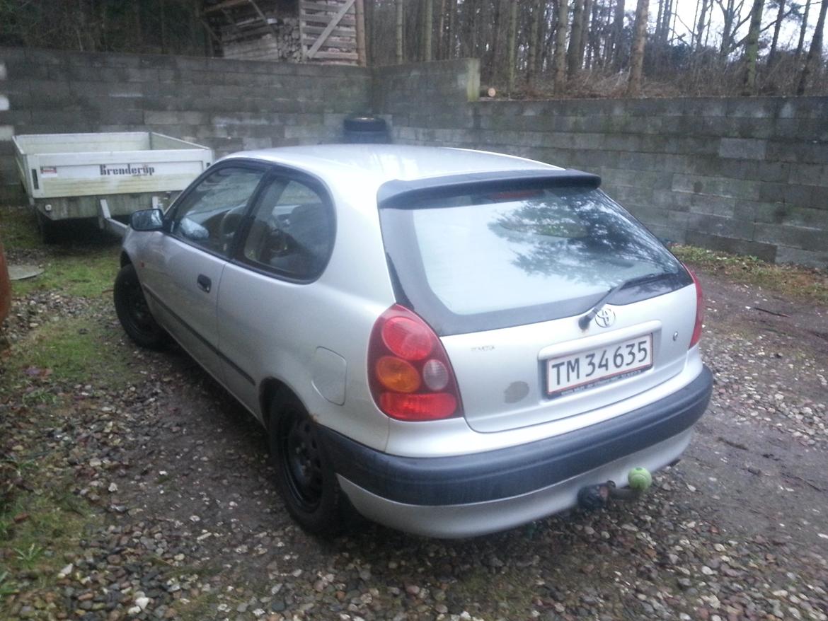 Toyota Corolla E11 billede 26