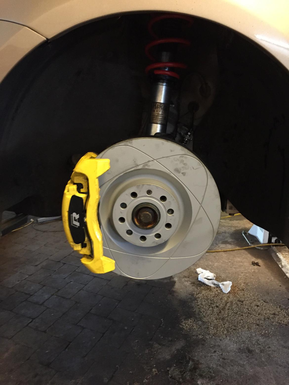 VW Touran 1,4 TSi Highline *solgt* - 345mm, det dur :) billede 34