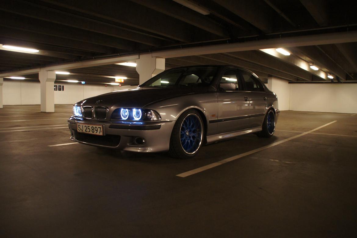 BMW E39 523i billede 3