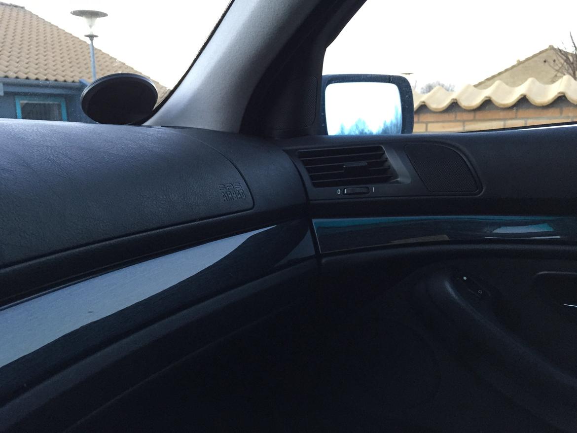 BMW 523i / SOLGT billede 12