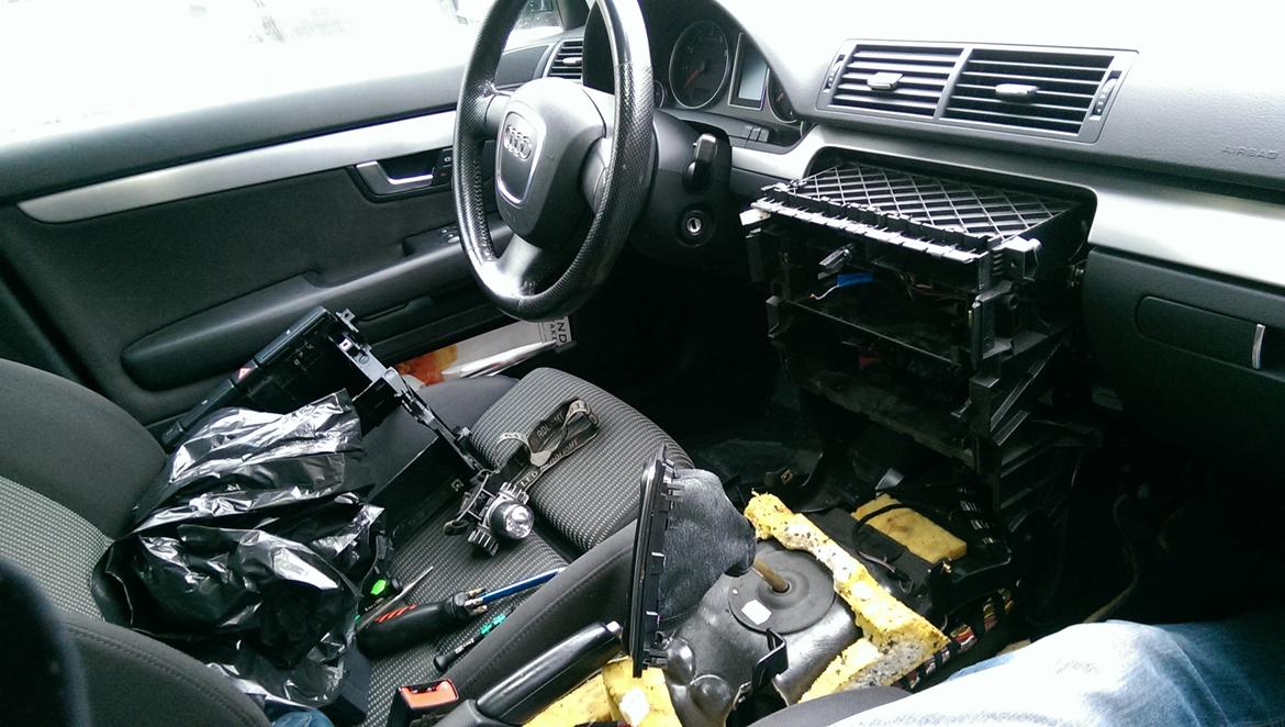 Audi A4 (b7) Avant SPORT billede 10