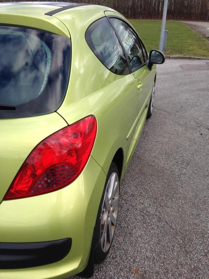 Peugeot 207 GT billede 9