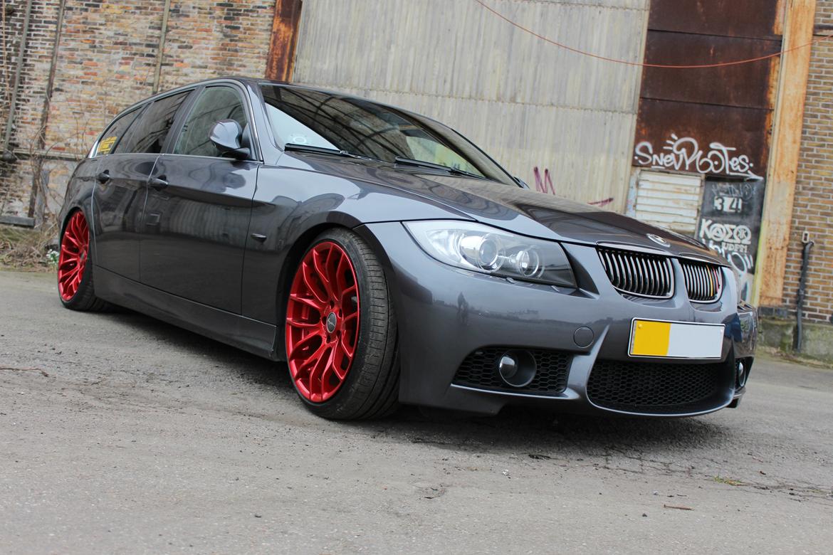 BMW E91 330d ///Boosted magazine nr 16! Solgt billede 2