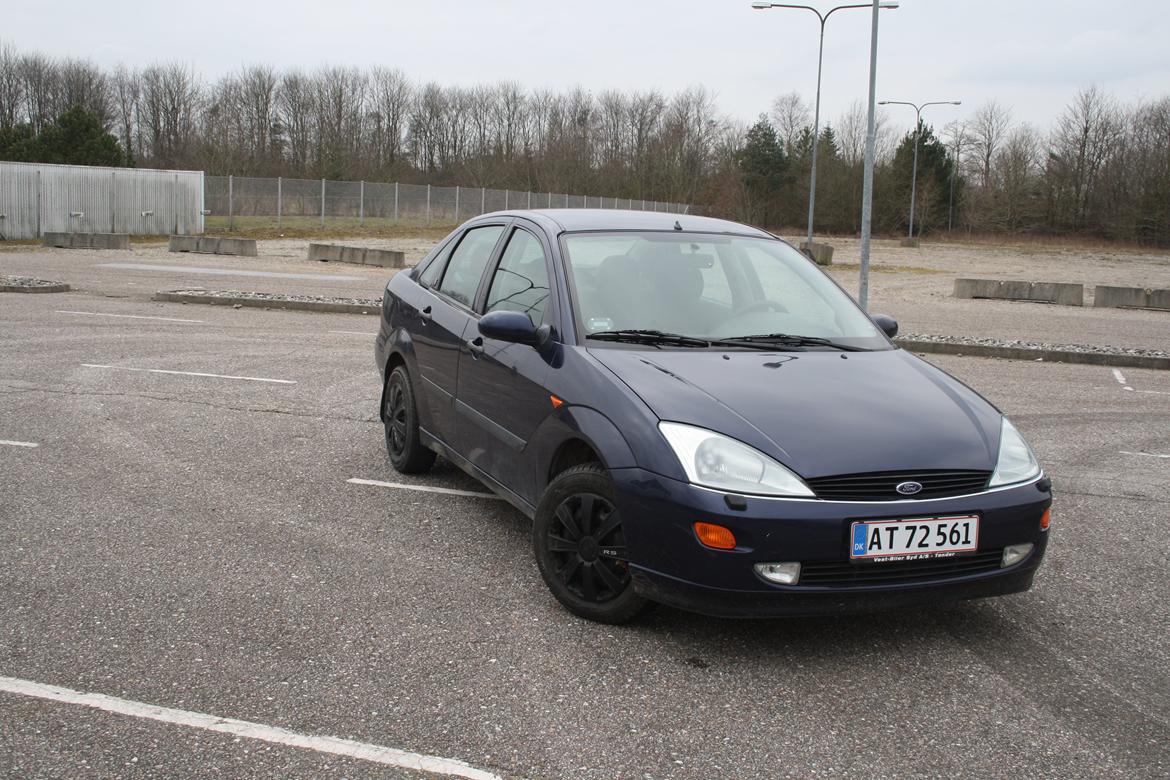 Ford Focus 2,0 16v   billede 2