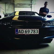 Mitsubishi Solgt Galant 2,4 GLS GDI Projekt Ny front