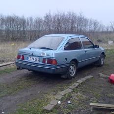 Ford Sierra 2.0 V6 5 speed
