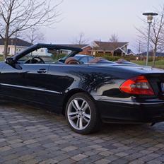 Mercedes Benz CLK200 Avantgarde Cabriolet Aut