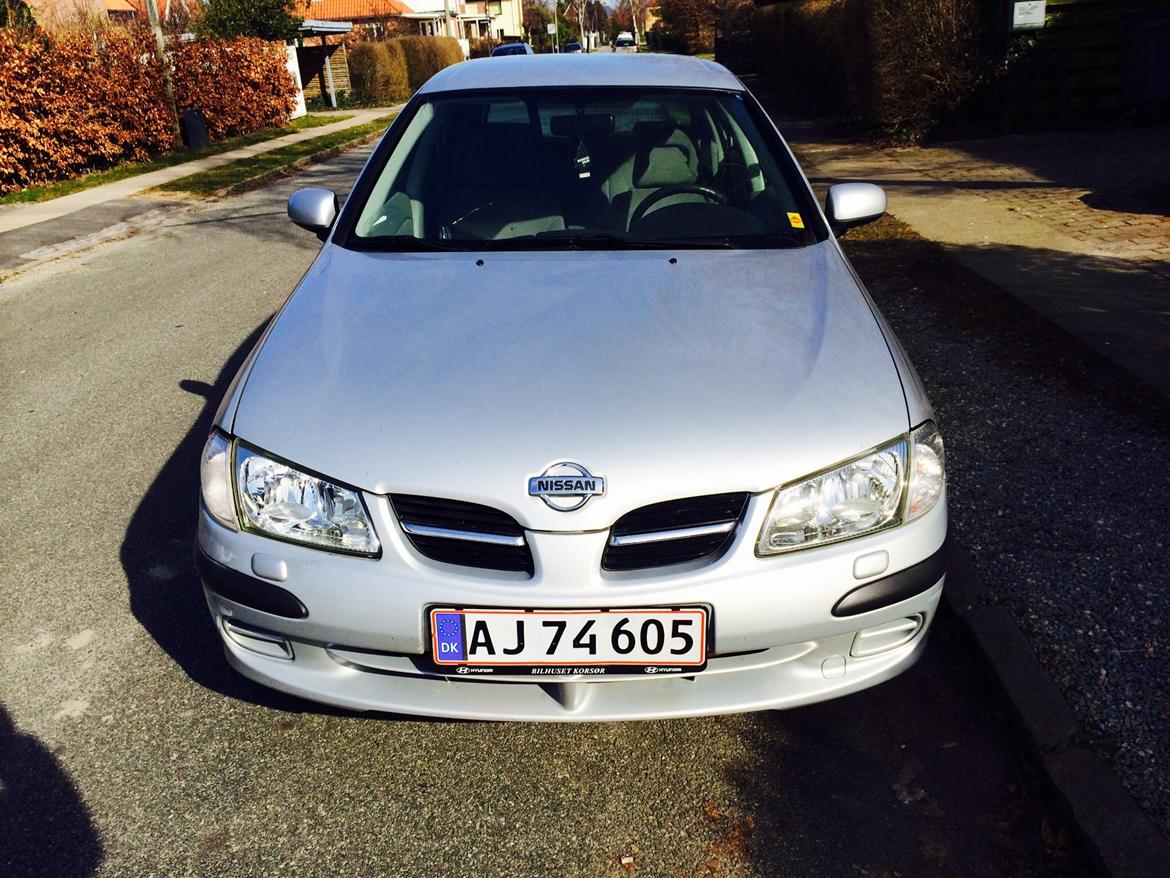 Nissan Almera Comfort  med TwinCam ( Tidl Bil ) billede 14