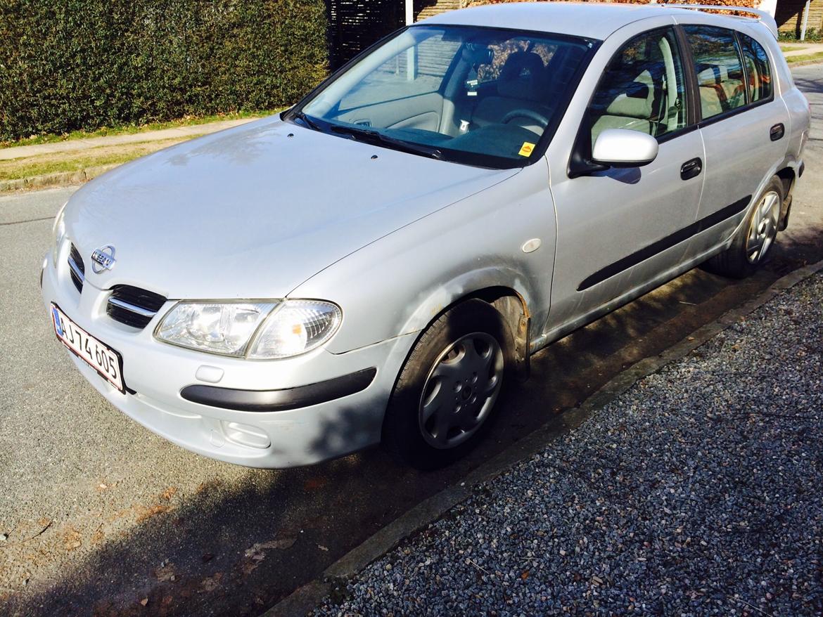 Nissan Almera Comfort  med TwinCam ( Tidl Bil ) billede 19