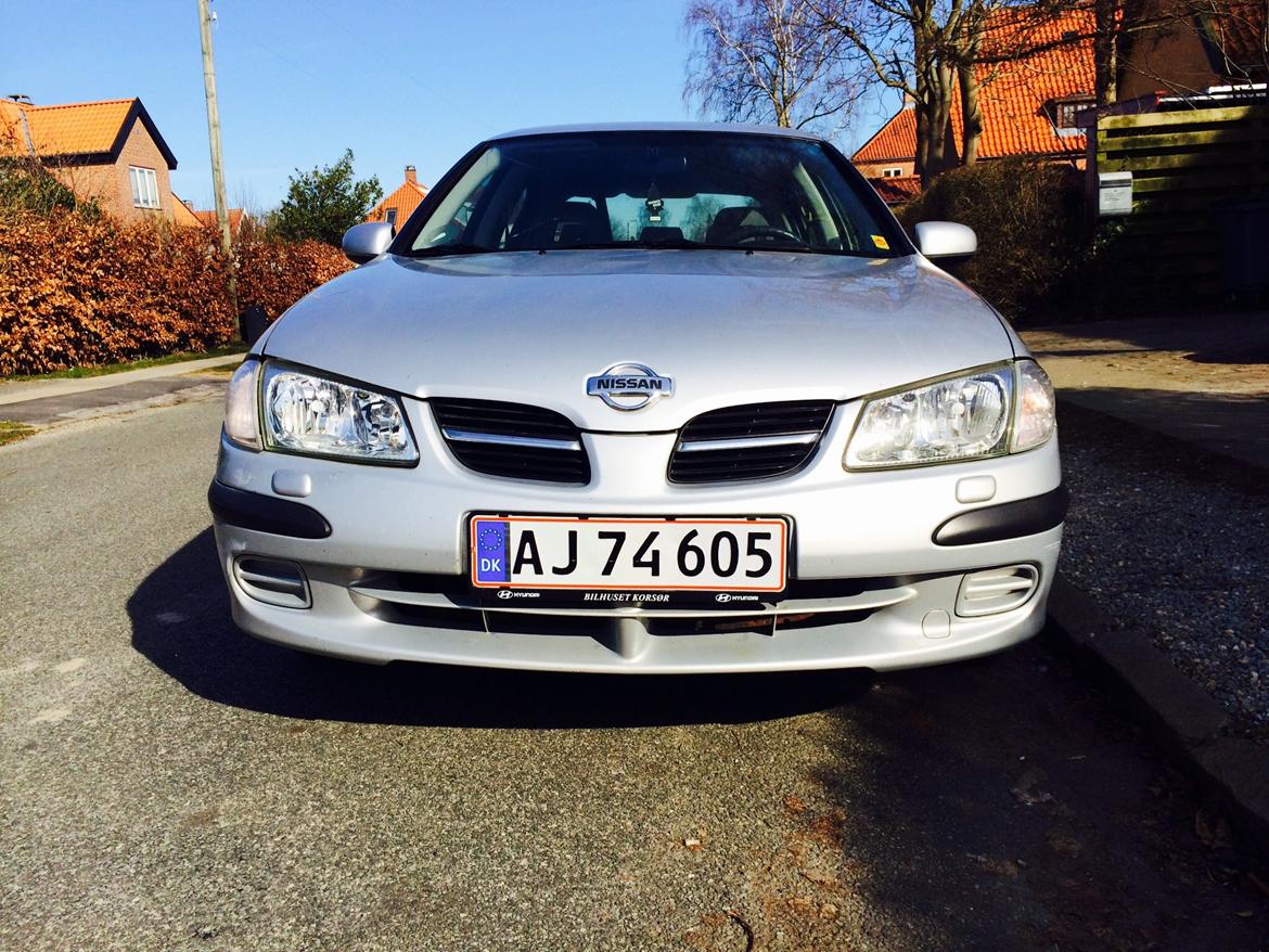 Nissan Almera Comfort  med TwinCam ( Tidl Bil ) billede 18