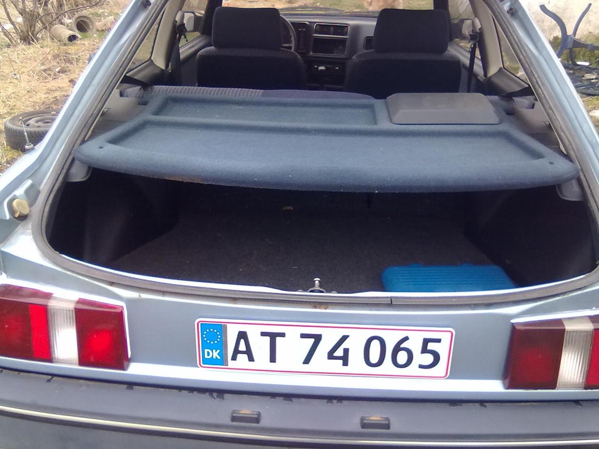 Ford Sierra 2.0 V6 5 speed billede 19