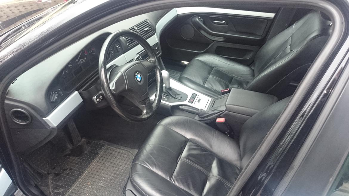 BMW E39 523i billede 7