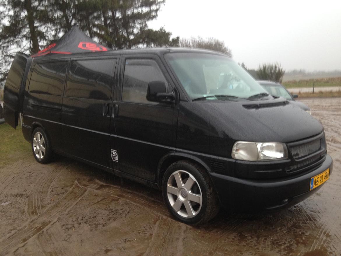 VW Transporter 2.5 TDI T4 billede 4