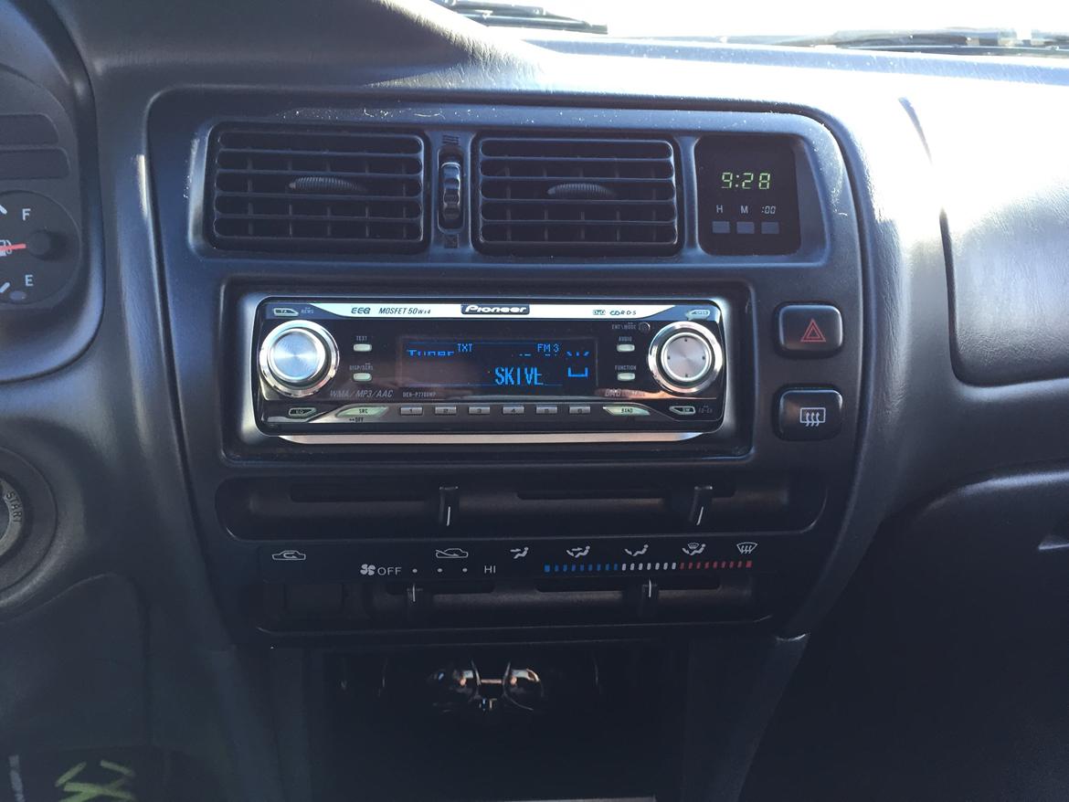 Toyota Corolla 1.6 16V *Solgt* billede 9